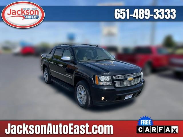 2013 Chevrolet Avalanche LTZ for sale in Maplewood, MN