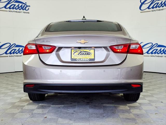 2025 Chevrolet Malibu FWD LS