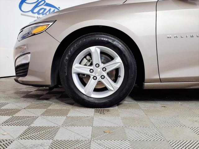 2025 Chevrolet Malibu FWD LS