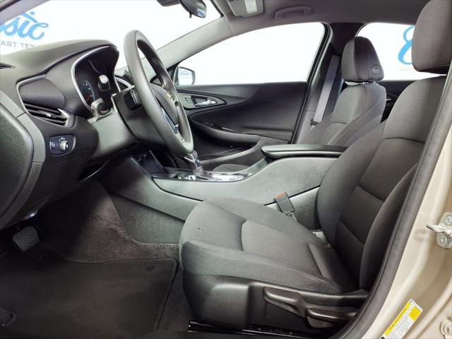 2025 Chevrolet Malibu FWD LS