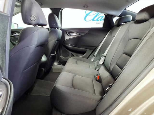 2025 Chevrolet Malibu FWD LS