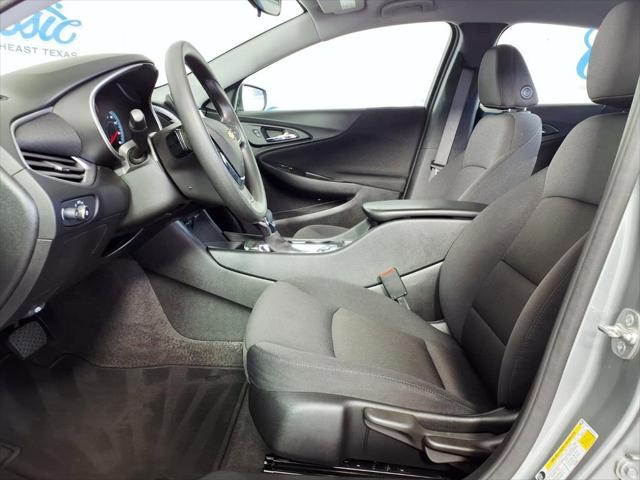 2025 Chevrolet Malibu FWD LS