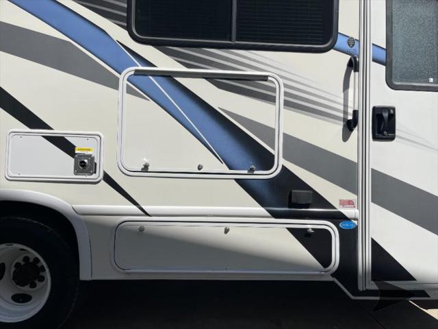 2023 Ford E-450 Cutaway Unknown