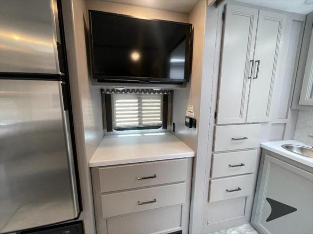 2023 Ford E-450 Cutaway Unknown