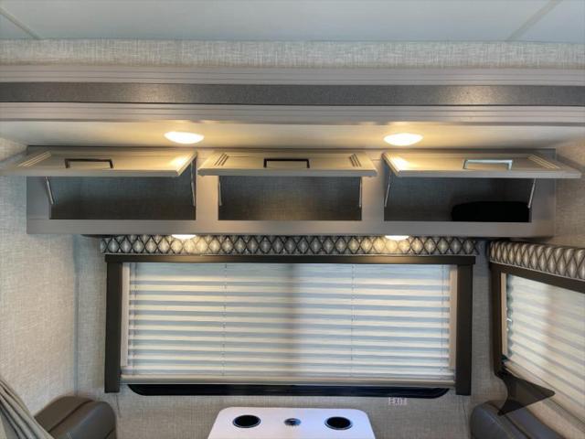 2023 Ford E-450 Cutaway Unknown
