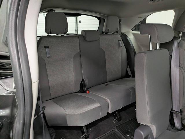 2022 Toyota Sienna LE
