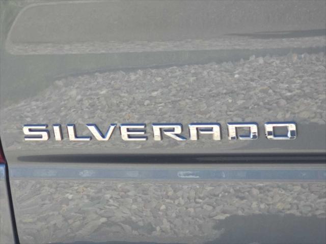 2022 Chevrolet Silverado 1500 4WD Crew Cab Short Bed LTZ