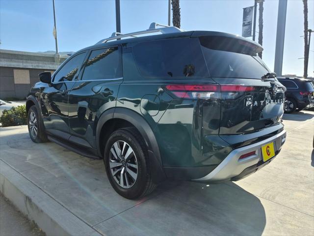 2023 Nissan Pathfinder SL FWD