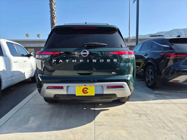 2023 Nissan Pathfinder SL FWD