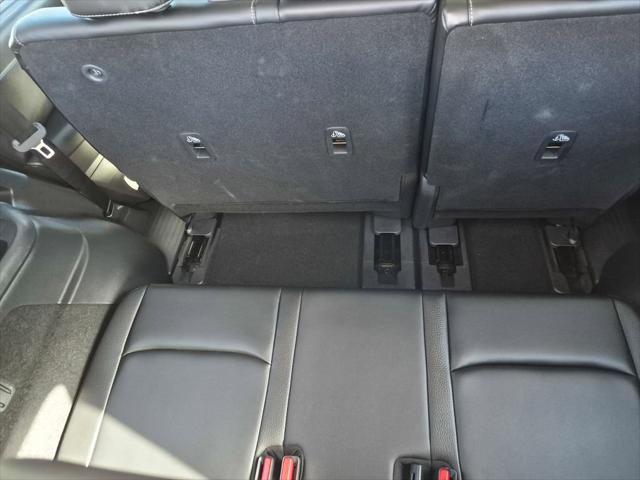 2023 Nissan Pathfinder SL FWD