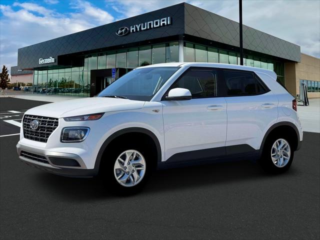 2026 Hyundai Venue SE