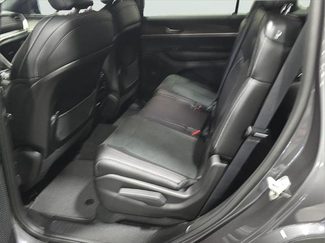 2026 Jeep Grand Cherokee L Altitude 4x4