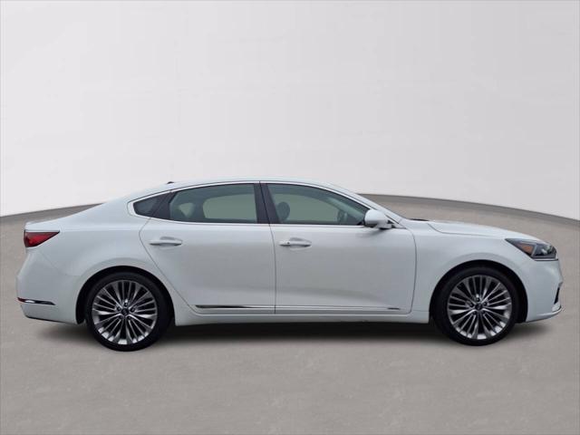 2019 Kia Cadenza Limited