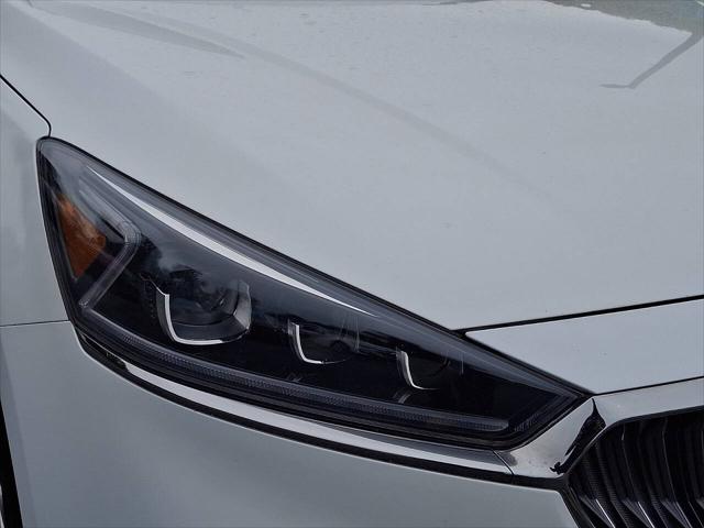 2019 Kia Cadenza Limited