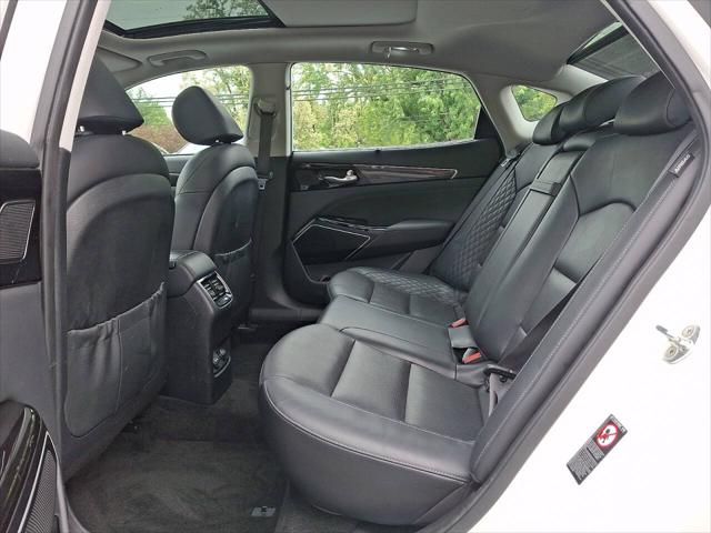 2019 Kia Cadenza Limited