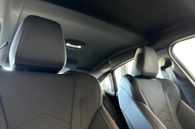 2025 BMW Coupe xDrive