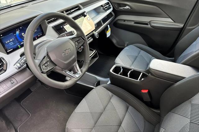 2027 Chevrolet Bolt LT FWD