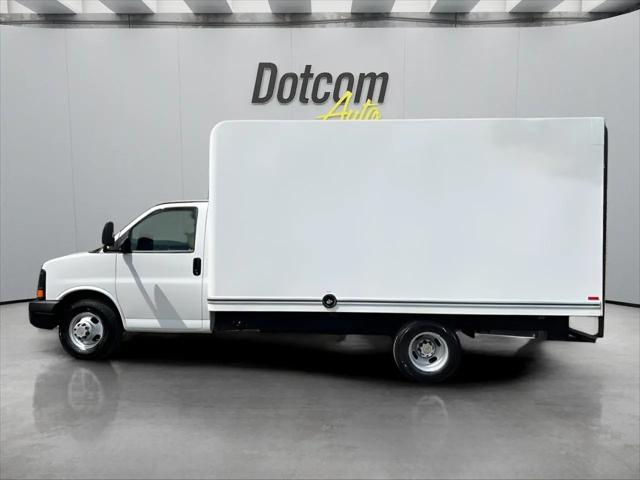2009 Chevrolet Express Cutaway Work Van