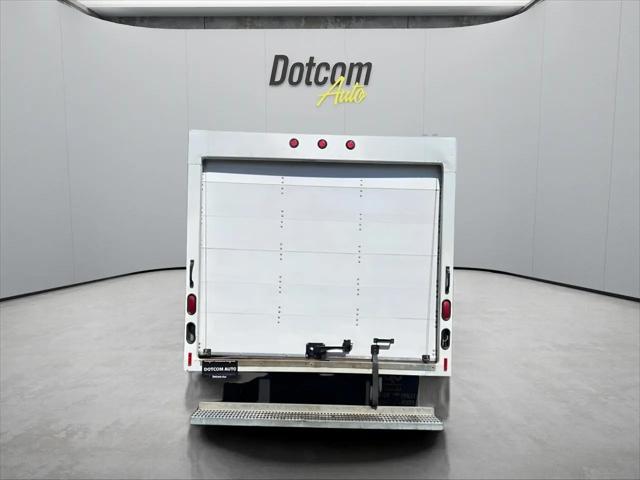 2009 Chevrolet Express Cutaway Work Van
