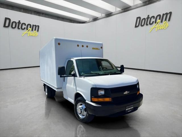2009 Chevrolet Express Cutaway Work Van