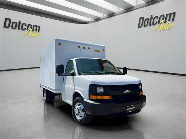 2009 Chevrolet Express Cutaway Work Van