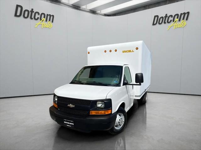 2009 Chevrolet Express Cutaway Work Van