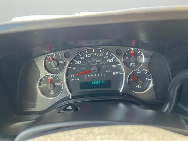 2009 Chevrolet Express Cutaway Work Van
