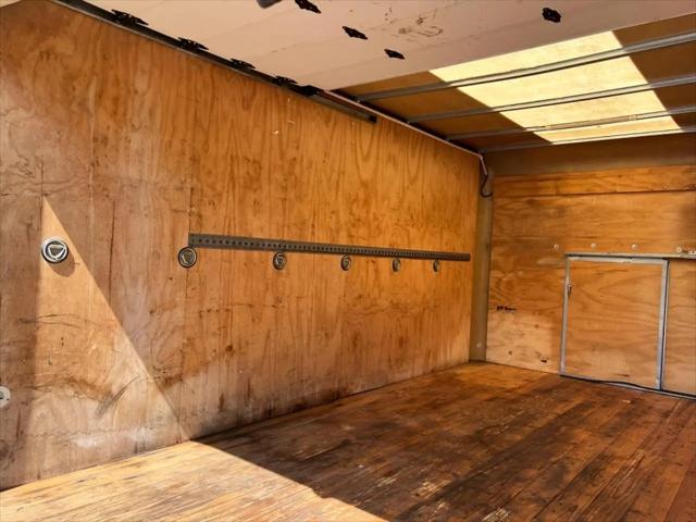 2009 Chevrolet Express Cutaway Work Van
