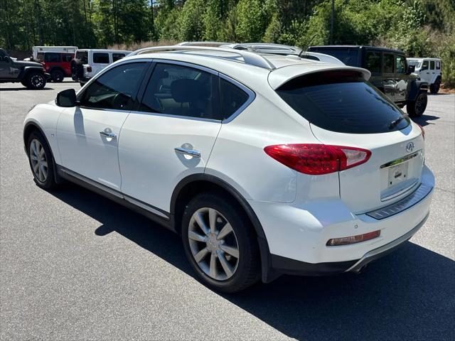 2016 INFINITI QX50 Standard
