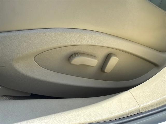 2016 INFINITI QX50 Standard