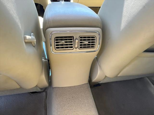 2016 INFINITI QX50 Standard