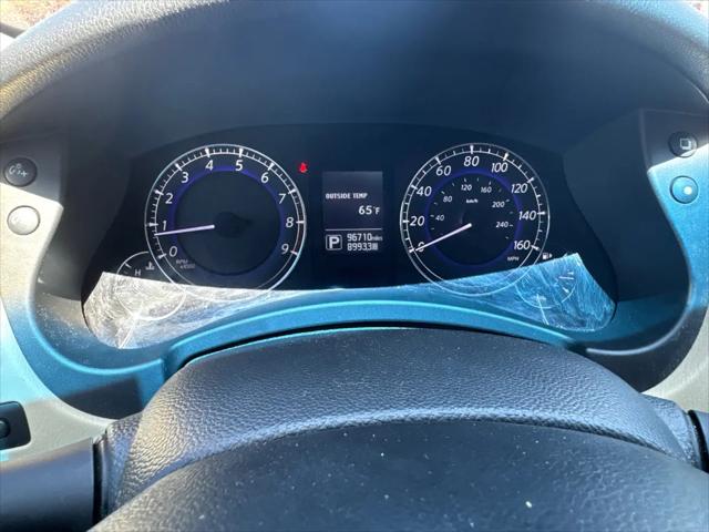2016 INFINITI QX50 Standard