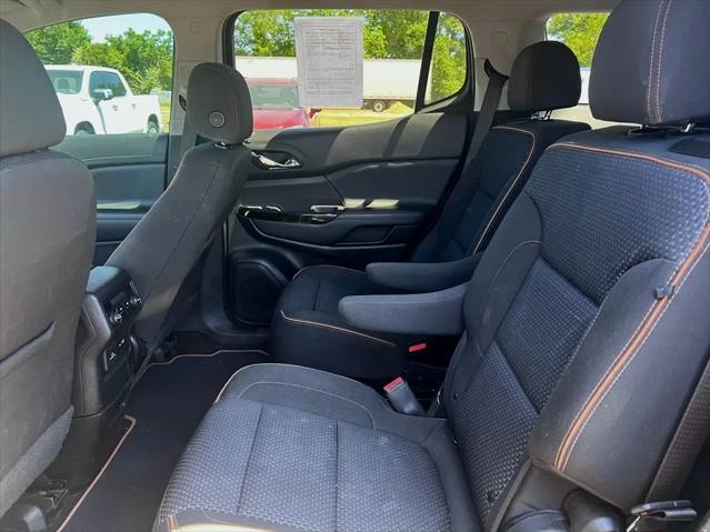 2021 GMC Acadia AWD AT4