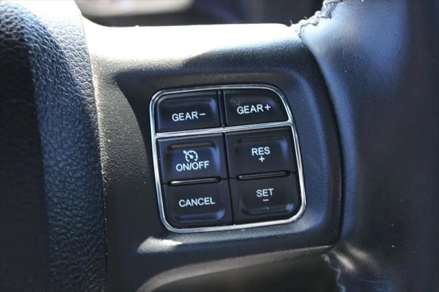 2017 Ram 1500 Rebel Crew Cab 4x4 5'7" Box