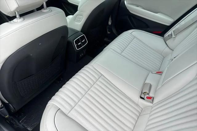 2026 Genesis G70 3.3T RWD Sport Prestige