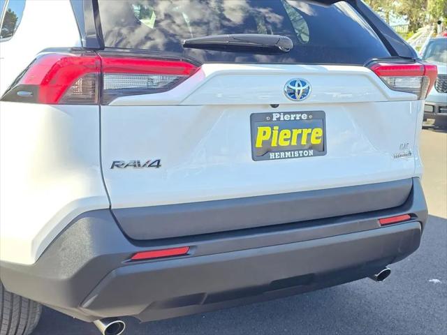 2023 Toyota RAV4 Hybrid LE