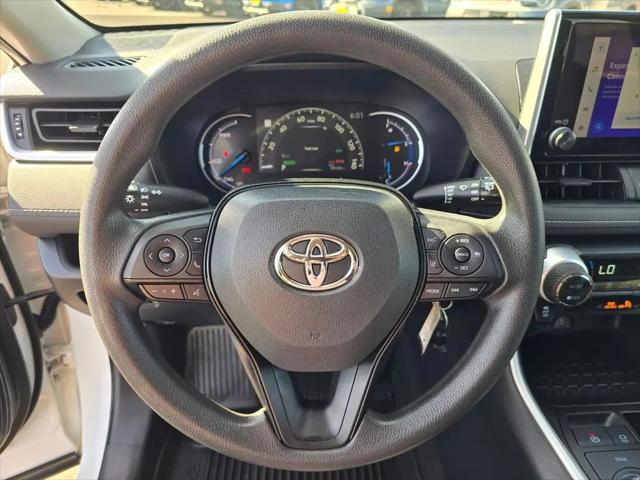 2023 Toyota RAV4 Hybrid LE