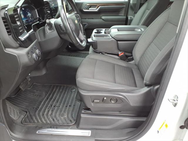 2023 Chevrolet Silverado 1500 4WD Crew Cab Short Bed LT with 2FL