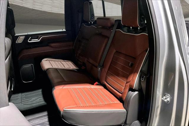 2026 GMC Sierra 2500HD Crew Cab, Standard Bed, Denali Ultimate, 4WD