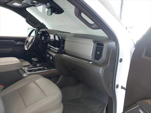 2024 GMC Sierra 1500 4WD Crew Cab Short Box SLT
