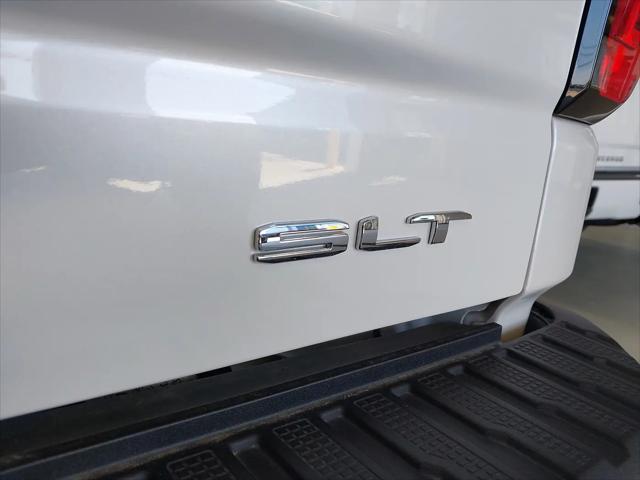 2024 GMC Sierra 1500 4WD Crew Cab Short Box SLT
