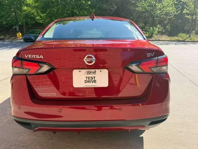 2020 Nissan Versa SV Xtronic CVT