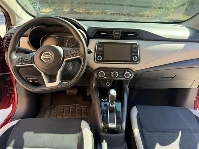 2020 Nissan Versa SV Xtronic CVT