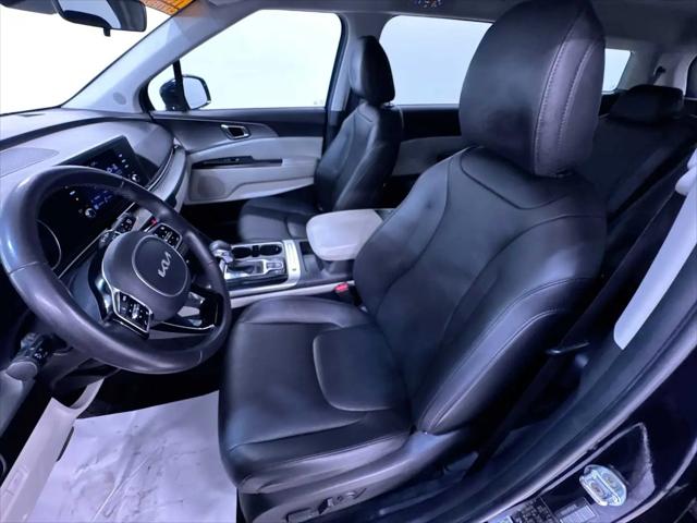 2023 Kia Carnival MPV LX Seat Package