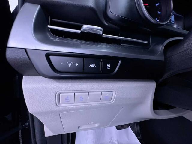 2023 Kia Carnival MPV LX Seat Package