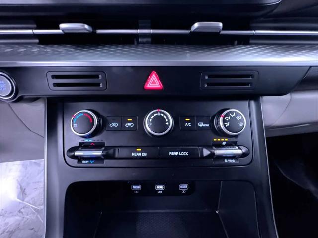 2023 Kia Carnival MPV LX Seat Package