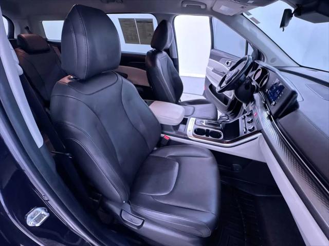 2023 Kia Carnival MPV LX Seat Package