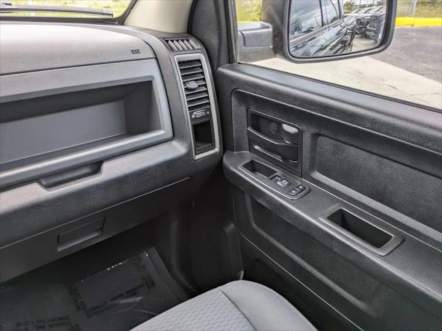 2018 Ram 1500 Express Quad Cab 4x4 6'4" Box