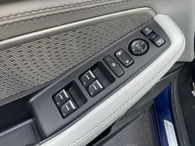 2023 Acura MDX Advance Package