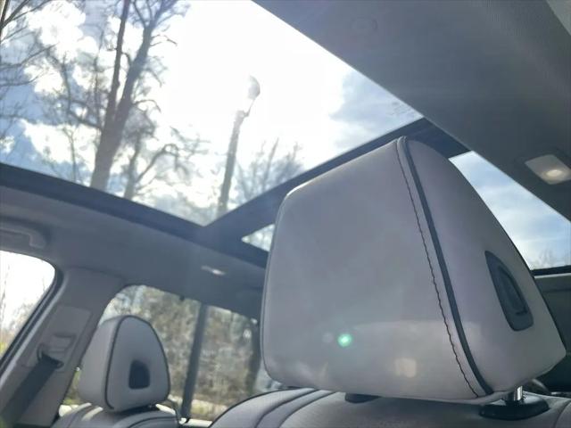 2023 Acura MDX Advance Package